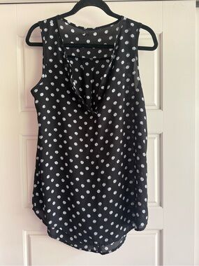 Maurices Black Sleeveless V-Neck Polka Dot Camisole
